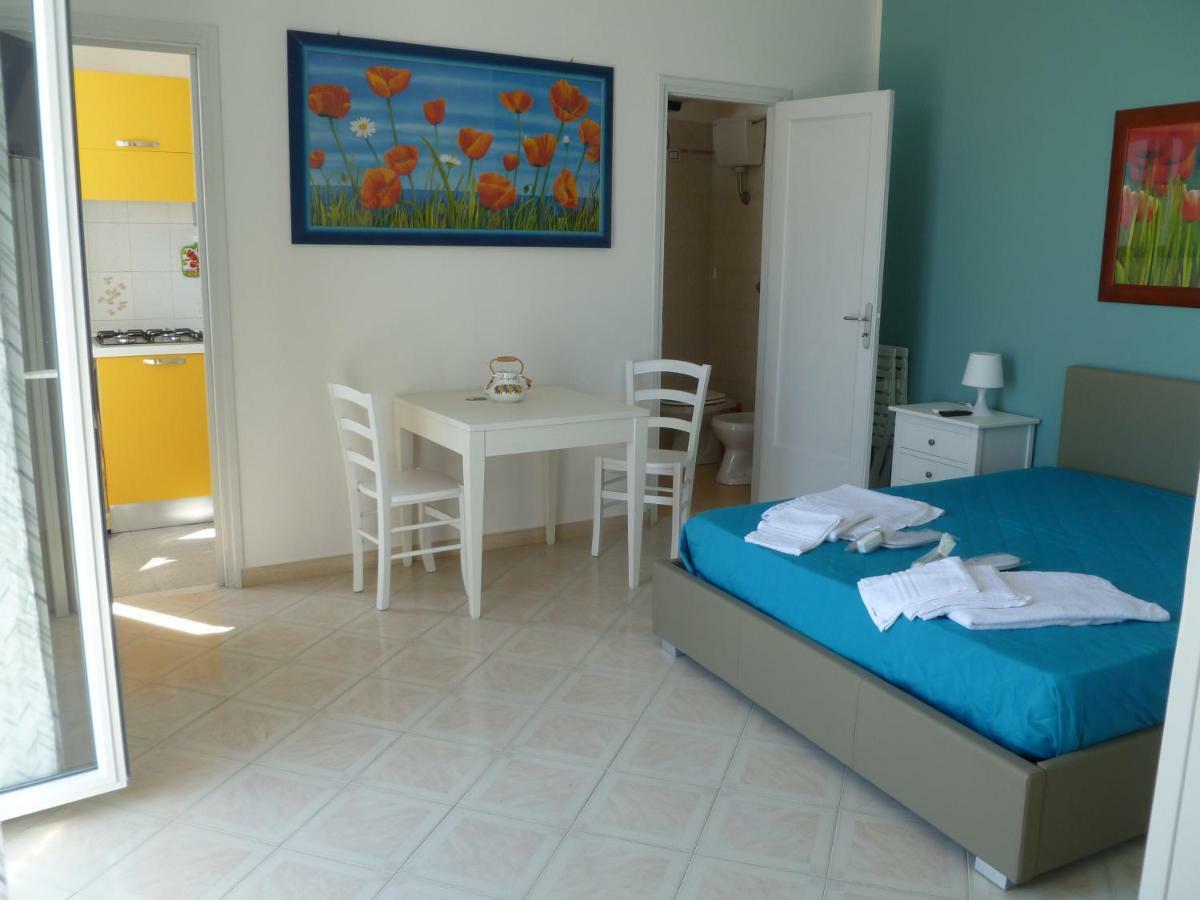 Casa Michela, sea-view apartments Trabia Exterior foto