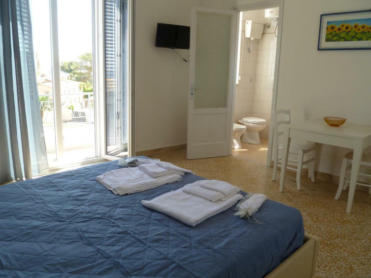 Casa Michela, sea-view apartments Trabia Exterior foto